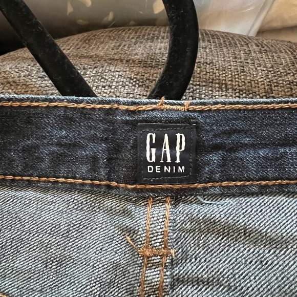 GAP Denim Button Skirt - Picture 3 of 4